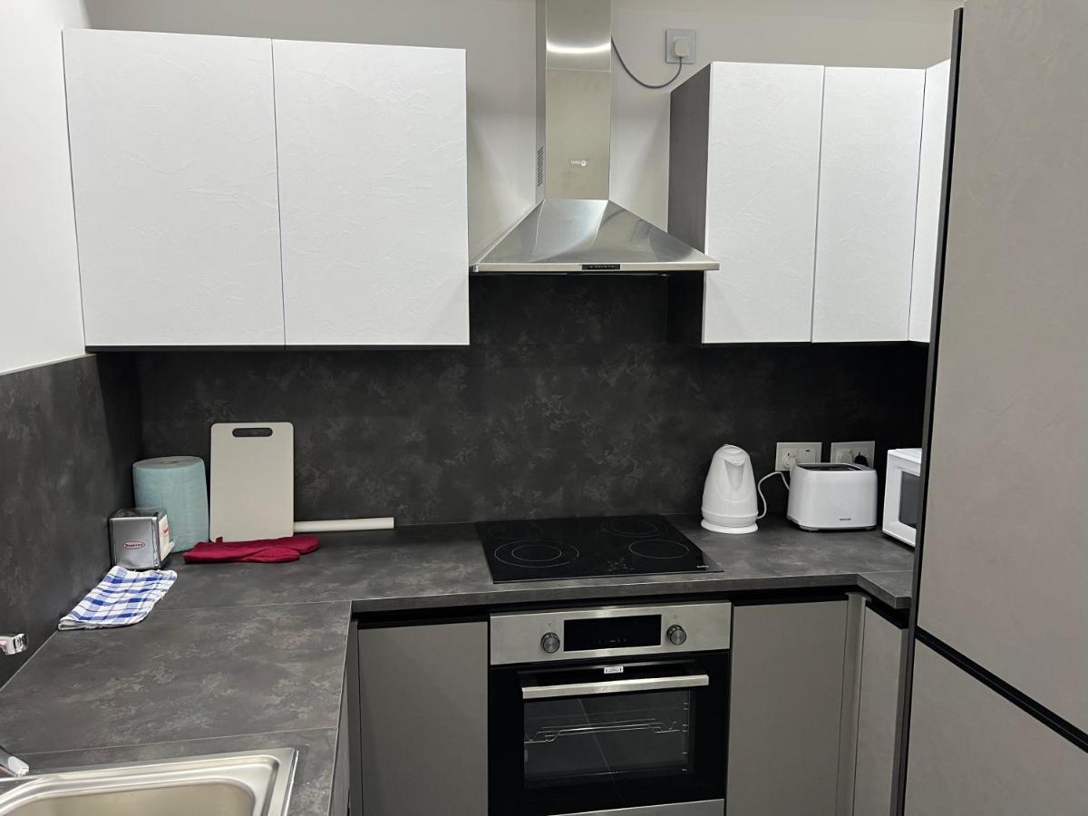 Cosy & Modern Floor 1-bedroom * St. Paul's Bay